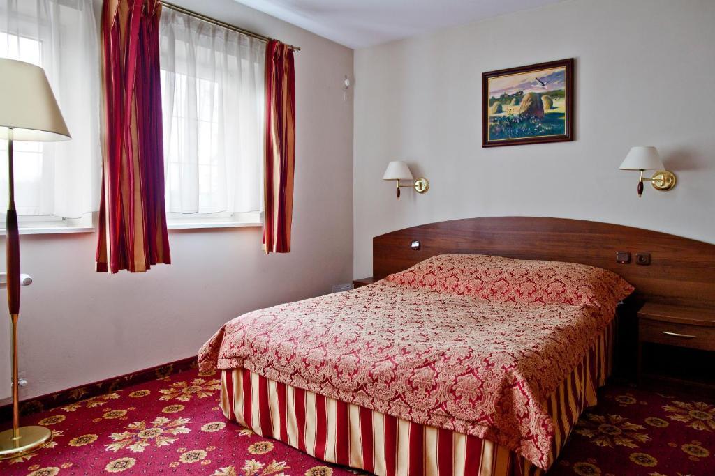 Hotel Relaks Wola Ducka Phòng bức ảnh